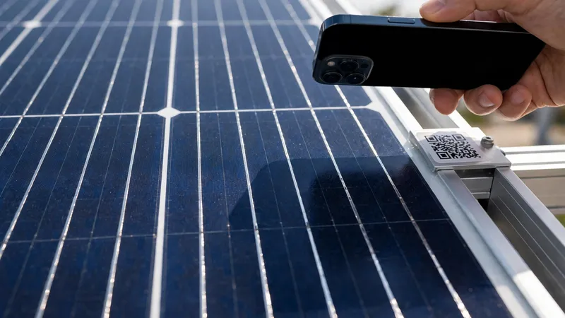 Jinko Tiger Neo 645W N-type bifacial panel verification